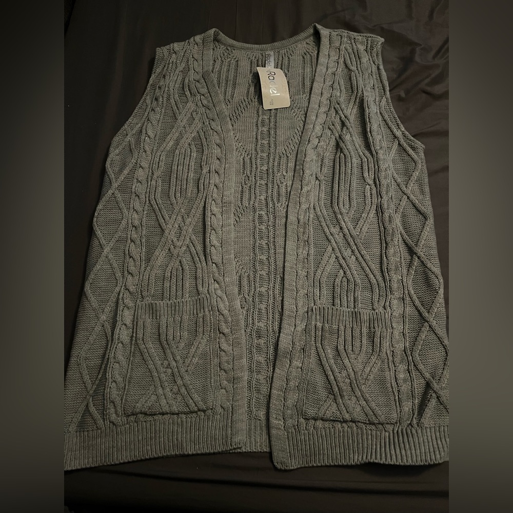 Sweater vest cardigan